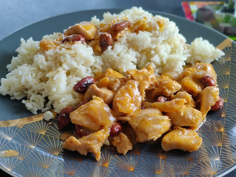 Cliquez pour zoomer ! Poulet aux amandes Thermomix par nikolo93