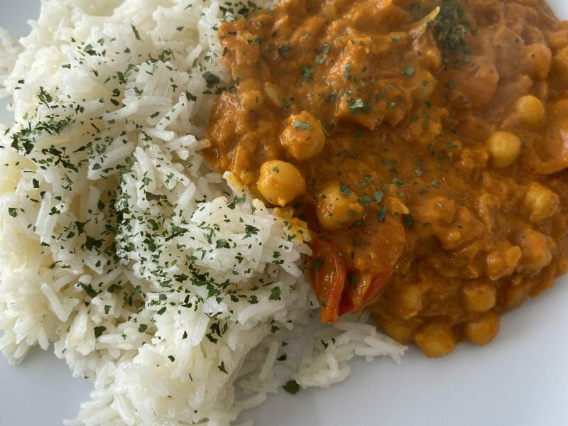 Cliquez pour zoomer ! Curry de pois chiches au lait de coco Thermomix par alexbertheau