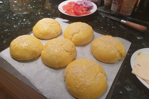 Cliquez pour zoomer ! Pains hamburger Thermomix par patricia.dumas81