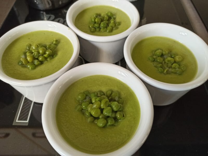 Cliquez pour zoomer ! Crème de petits pois à la mozzarella Thermomix par cocoaxoul