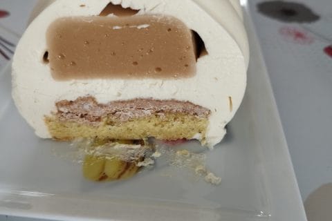 Cliquez pour zoomer ! Bûche vanille praliné Thermomix par amelie_127