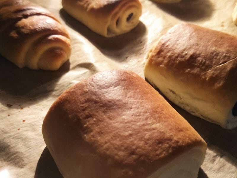 Cliquez pour zoomer ! Pains au chocolat briochés Thermomix par amelie_127