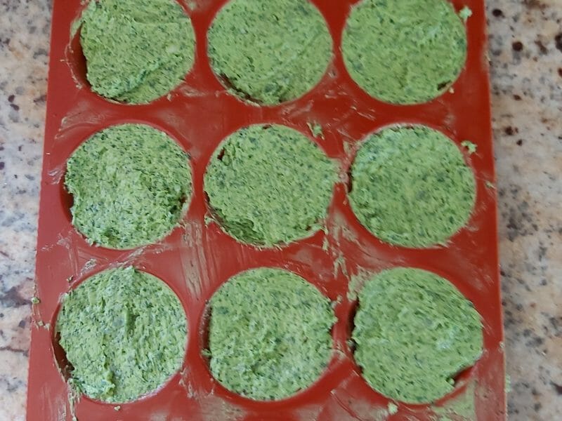 Cliquez pour zoomer ! Beurre maître d’hôtel – beurre d’escargots Thermomix par pimbolette