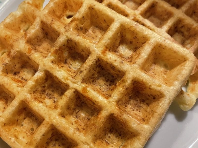 Cliquez pour zoomer ! Galettes de chou-fleur et sauce yaourt Thermomix par Magalito