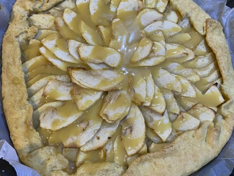 Cliquez pour zoomer ! Tarte pom’pote et caramel beurre salé Thermomix par ptitelouloutte64