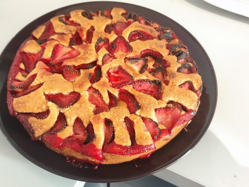 Cliquez pour zoomer ! Gâteau aux fraises Thermomix par ophelie_58