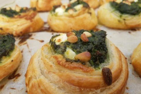 Cliquez pour zoomer ! Spirales feuilletées épinards et feta Thermomix par karine79160
