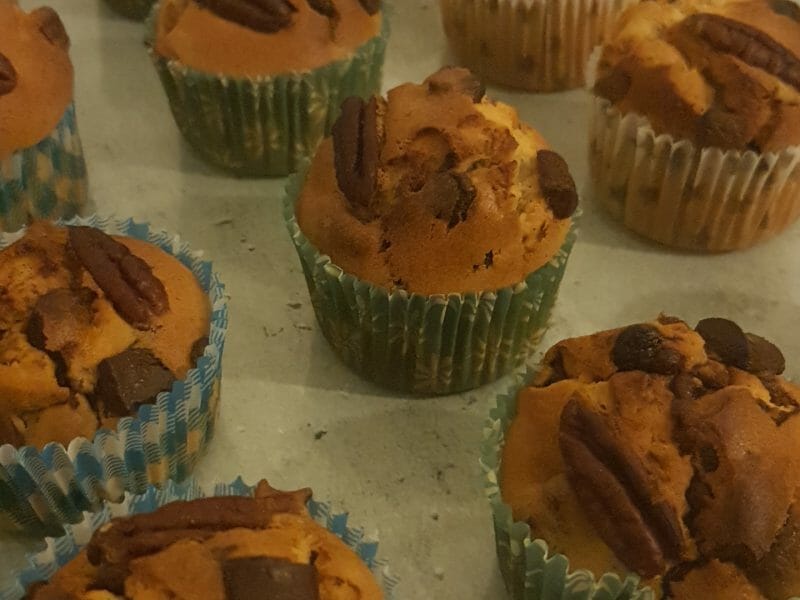 Cliquez pour zoomer ! Muffins noix de pécan et pépites de chocolat Thermomix par imane2b
