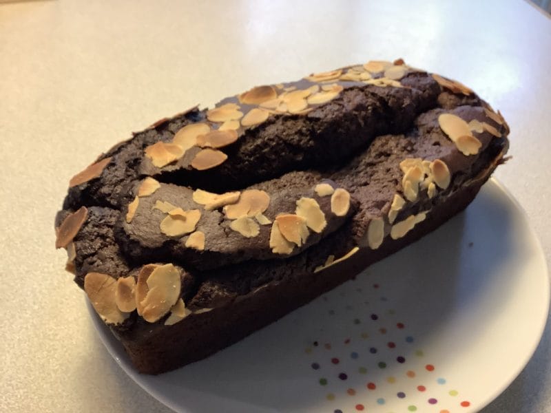 Cliquez pour zoomer ! Cake ultra moelleux au chocolat Thermomix par sylvietc