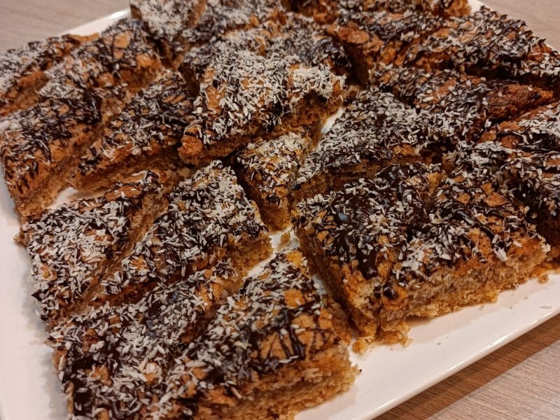 Cliquez pour zoomer ! Triangles aux noisettes Thermomix par leeloo88