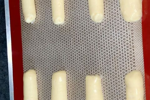 Cliquez pour zoomer ! Éclairs fraises chantilly Thermomix par na_13