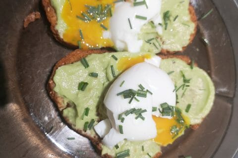 Cliquez pour zoomer ! Tartine avocat et oeuf mollet Thermomix par Nexitine