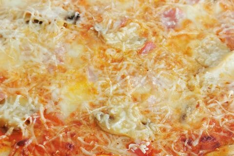 Cliquez pour zoomer ! Pizza Reine Thermomix par Emilie
