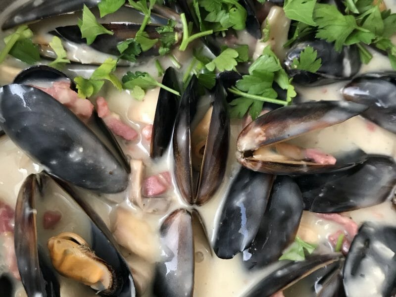 Cliquez pour zoomer ! Moules à la forestière Thermomix par nad420