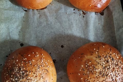 Cliquez pour zoomer ! Pains hamburger Thermomix par nathalie_238