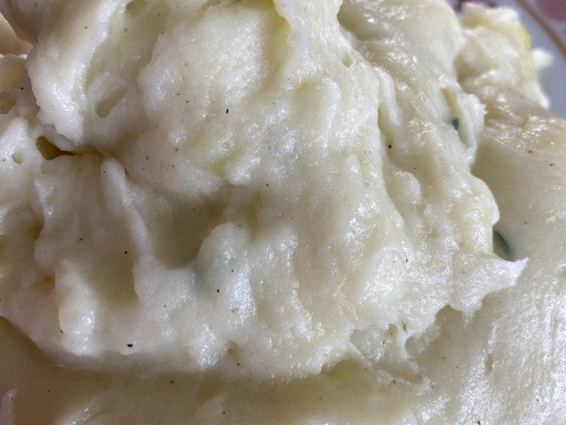 Cliquez pour zoomer ! Ecrasé de pommes de terre à l’huile d’olive Thermomix par c00ki✨