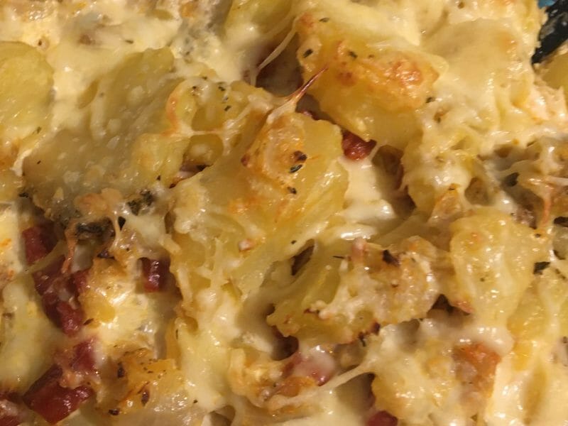Cliquez pour zoomer ! Gratin de pommes de terre au chorizo Thermomix par 🌸 c00ki 🌸