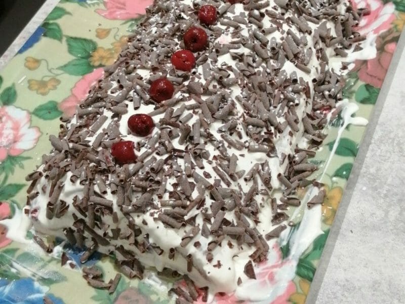 Cliquez pour zoomer ! Bûche forêt noire Thermomix par bychou-5