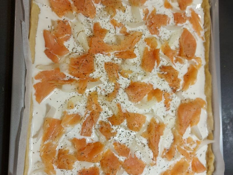 Cliquez pour zoomer ! Tarte flambée rapide au saumon fumé Thermomix par jessica_129