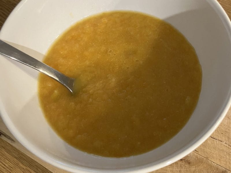 Cliquez pour zoomer ! Velouté de radis noir et carottes Thermomix par bricedd