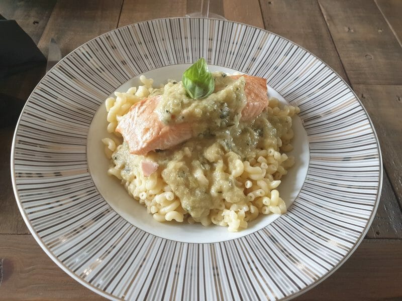 Cliquez pour zoomer ! Farfalle à la crème de courgettes Thermomix par sally666