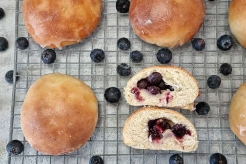 Cliquez pour zoomer ! Petits pains polonais aux myrtilles Thermomix par Pickmoule