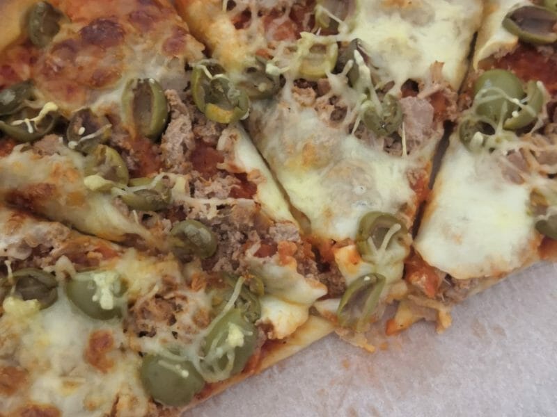 Cliquez pour zoomer ! Pizza au thon et aux olives Thermomix par Fannymdz