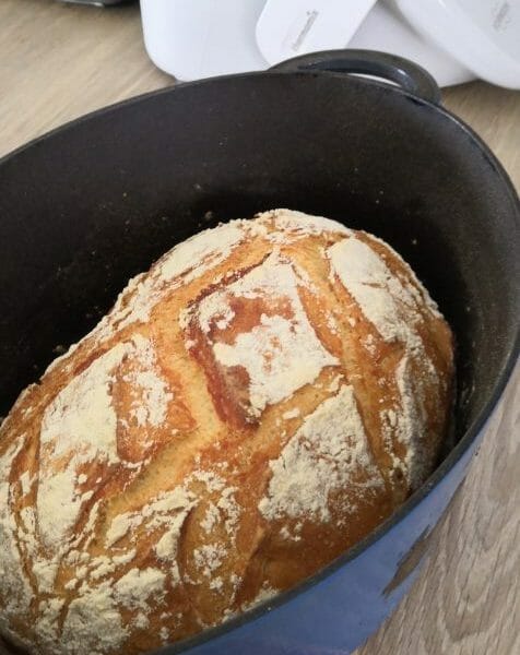 Cliquez pour zoomer ! Pain Cocotte Thermomix par Fannymdz