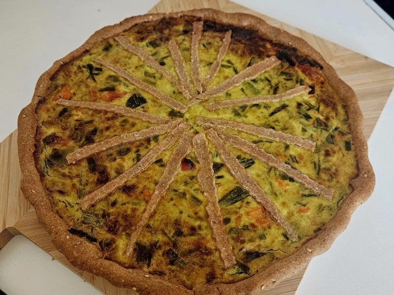 Cliquez pour zoomer ! Quiche poireaux et saumon Thermomix par đHanaNasđ