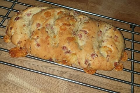 Cliquez pour zoomer ! Fougasse olives et lardons Thermomix par boudiou