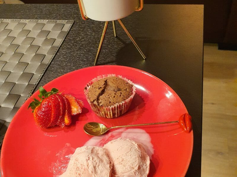 Cliquez pour zoomer ! Fondants aux deux chocolats Thermomix par soukaina_13