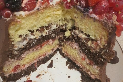 Cliquez pour zoomer ! Layer cake Kinder Bueno Thermomix par soukaina_13
