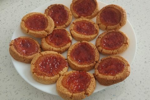 Cliquez pour zoomer ! Jam drops – Biscuits à la confiture Thermomix par iluna198