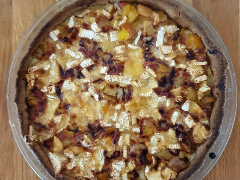 Cliquez pour zoomer ! Tarte au camembert, pommes et lardons Thermomix par stephi7289