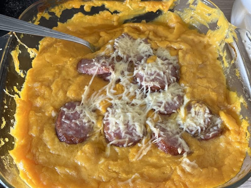 Cliquez pour zoomer ! Gratin de butternut à la saucisse de Montbéliard Thermomix par Nadegelafouine