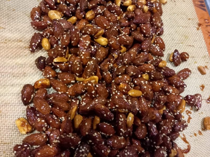 Cliquez pour zoomer ! Amandes grillées à la cannelle et au miel Thermomix par mlaurejaco