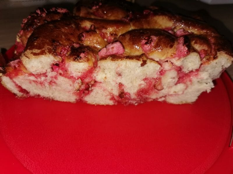 Cliquez pour zoomer ! Brioche aux pralines roses Thermomix par juju2a