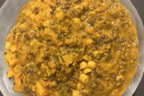 Cliquez pour zoomer ! Curry de butternut, pois chiches et lentilles Thermomix par mag2677