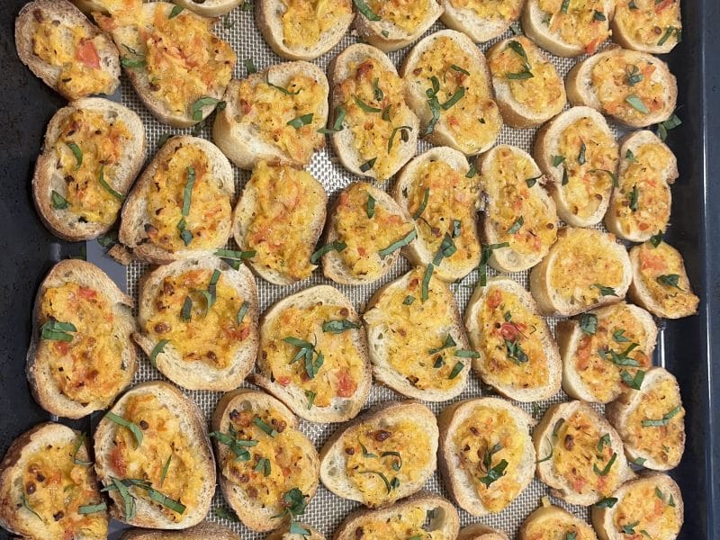 Cliquez pour zoomer ! Crostini tomates, olives et mozzarella Thermomix par mag2677