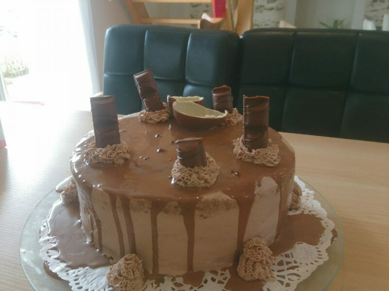 Cliquez pour zoomer ! Layer cake Kinder Bueno Thermomix par moumoune87