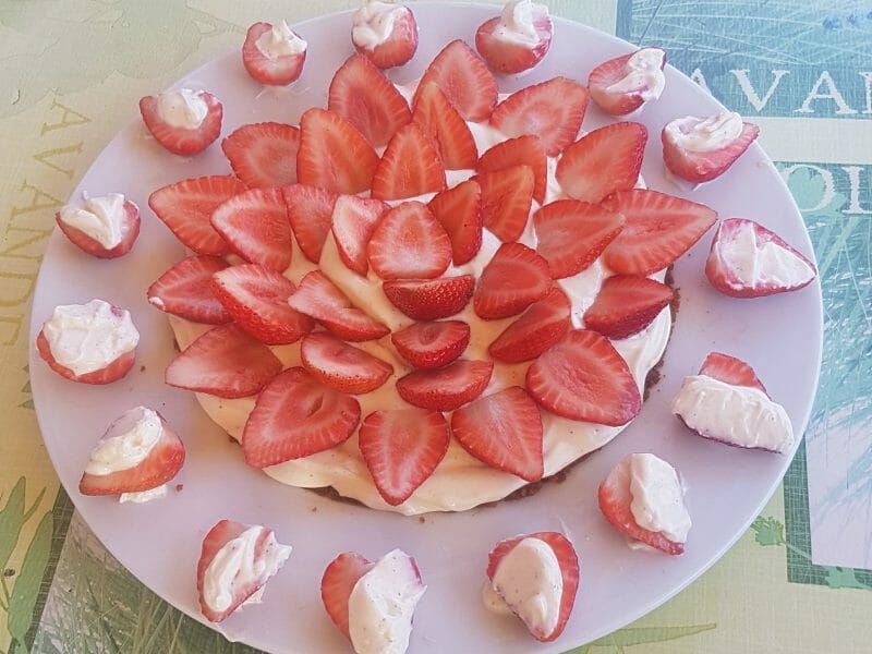 Cliquez pour zoomer ! Tarte aux fraises sans cuisson Thermomix par lyza67