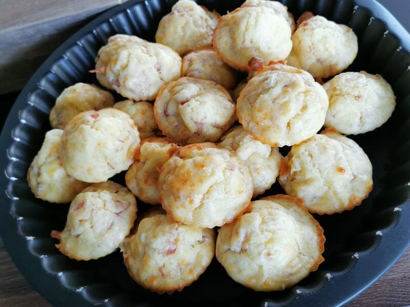 Cliquez pour zoomer ! Mini muffins au comté et aux lardons Thermomix par julie0603