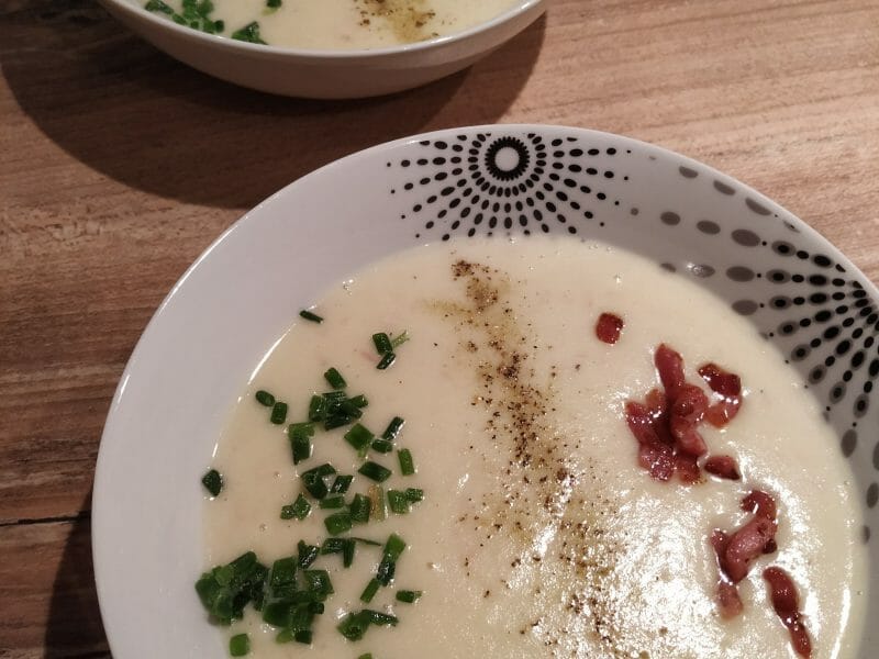 Cliquez pour zoomer ! Velouté de pommes de terre à l’irlandaise Thermomix par alice21