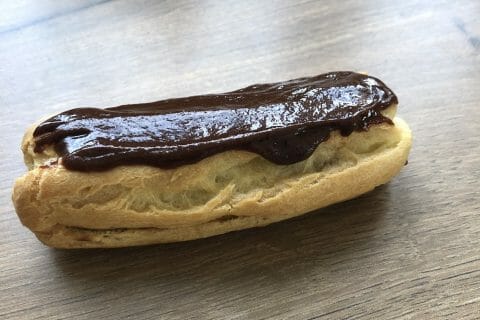 Cliquez pour zoomer ! Éclairs fraises chantilly Thermomix par mathilde_18000