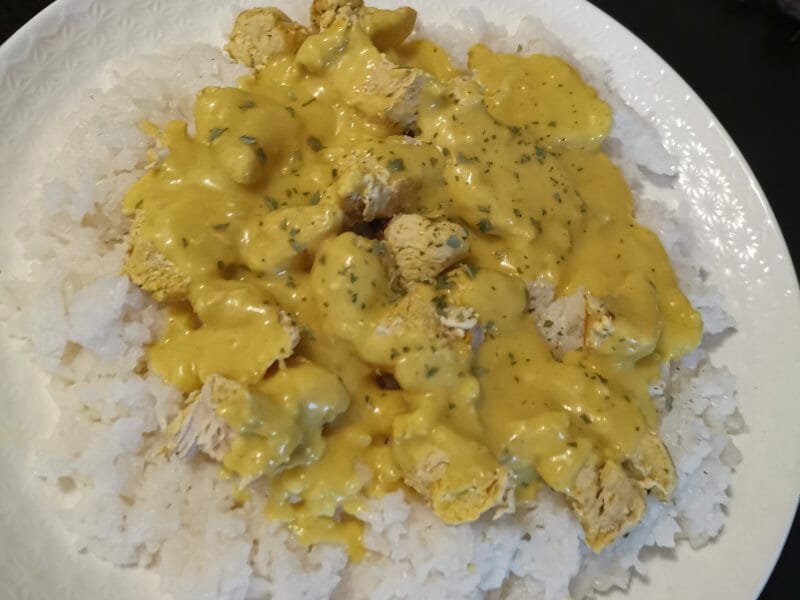 Cliquez pour zoomer ! Blancs de poulet sauce moutarde et curry Thermomix par nahila_2