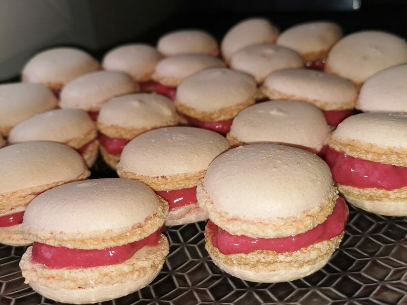 Cliquez pour zoomer ! Ganaches coco et fraise tagada pour macarons Thermomix par prescillia01