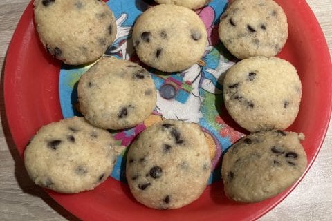 Cliquez pour zoomer ! Cookies à la noix de coco et pépites de chocolat Thermomix par nina_31