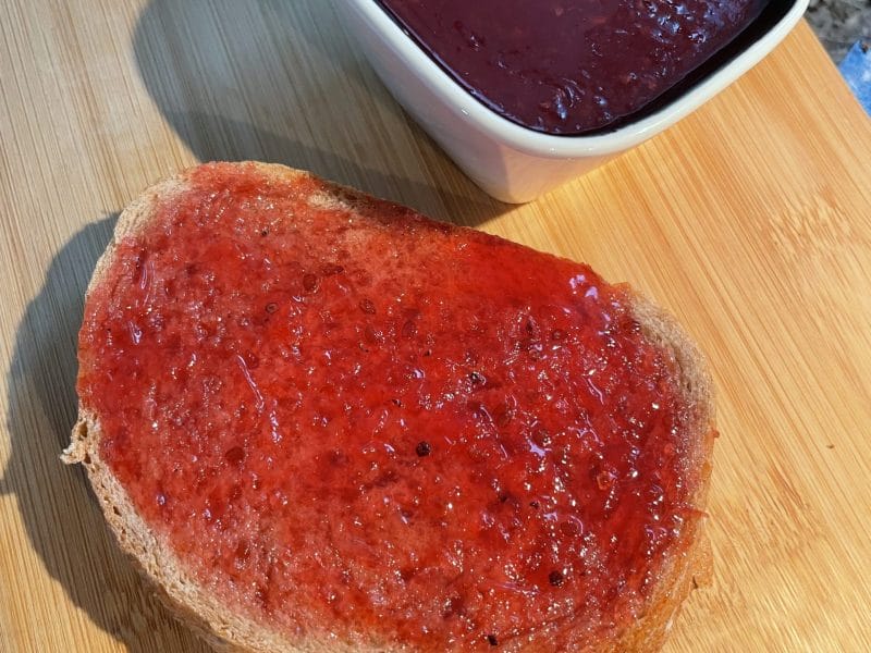 Cliquez pour zoomer ! Confiture de groseilles et pommes Thermomix par Chris