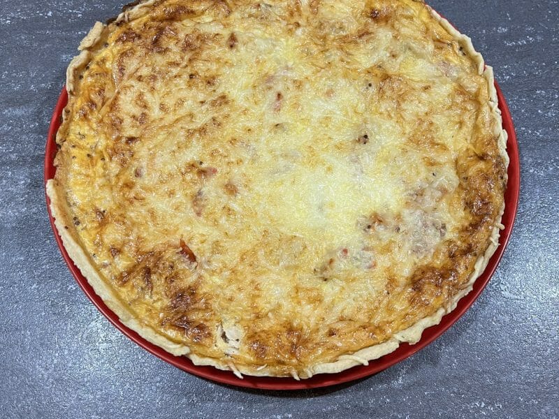 Cliquez pour zoomer ! Tarte au thon, tomate et moutarde Thermomix par sandy_30