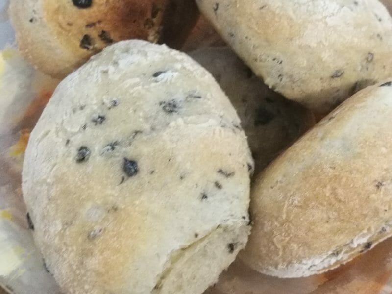 Cliquez pour zoomer ! Pain aux olives Thermomix par marie-ange_5